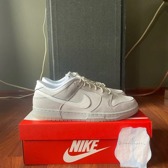 Nike Dunk Low Wolf Grey Pure Platinum 2022 Size 11M DX3722-001 - Free Shipping